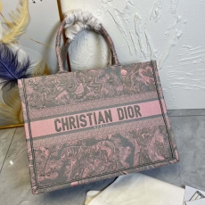 Christian Dior Shopping Bags